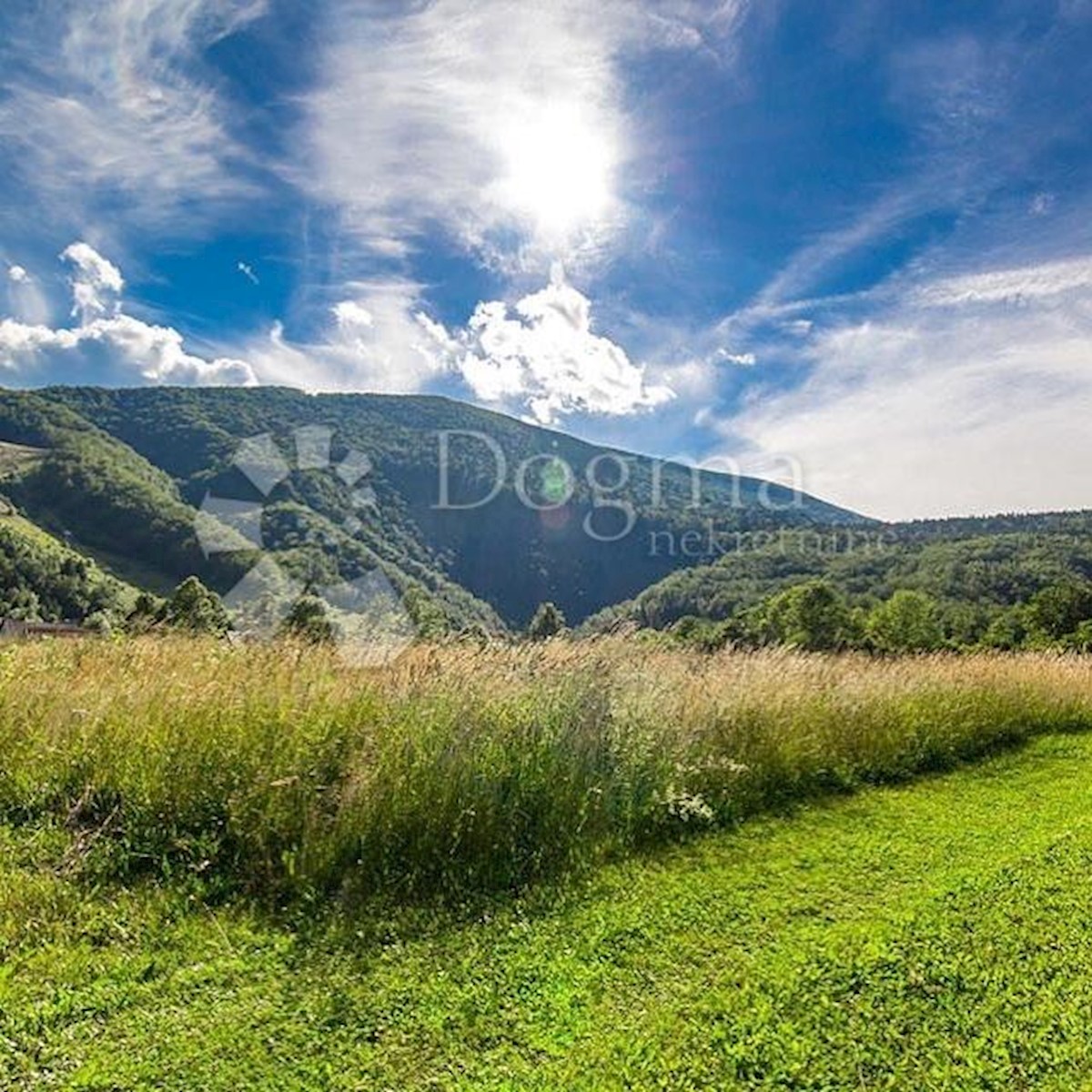 Casa In vendita - KARLOVAČKA OGULIN