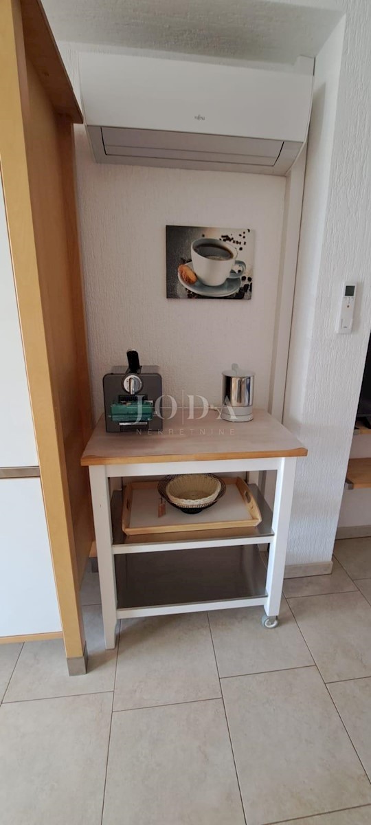 Apartment Zu verkaufen - PRIMORSKO-GORANSKA KRK