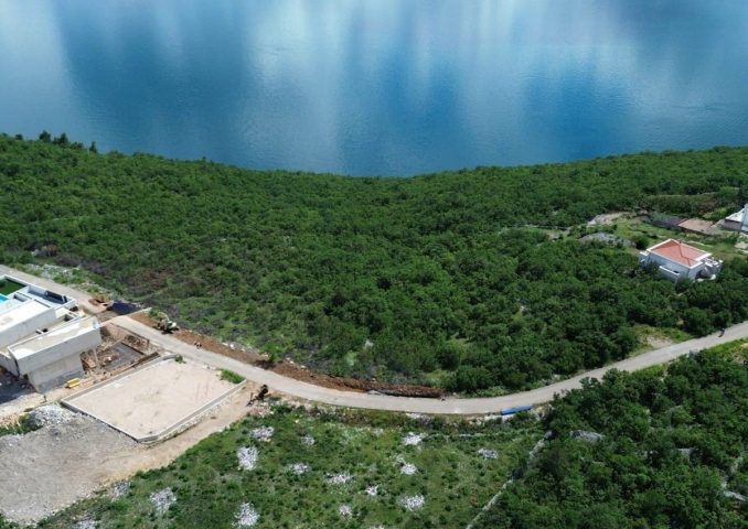 Terreno in vendita 640 m² – Jadranovo