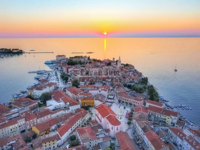 Działka na sprzedaż 539 m² – Poreč