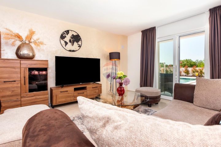 House For sale - Istarska Kanfanar - foto 2/33