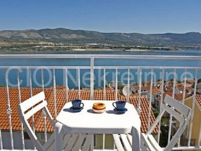 House for sale 250 m² – Arbanija