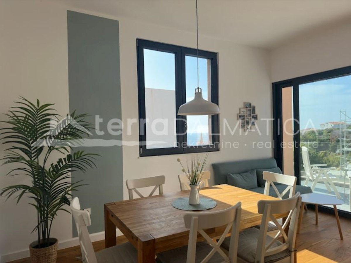 Flat For sale - ŠIBENSKO-KNINSKA PRIMOŠTEN