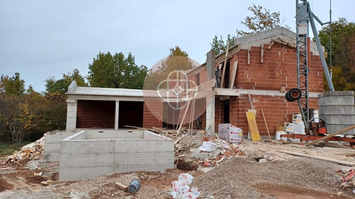 Casa In vendita - ISTARSKA SVETA NEDELJA