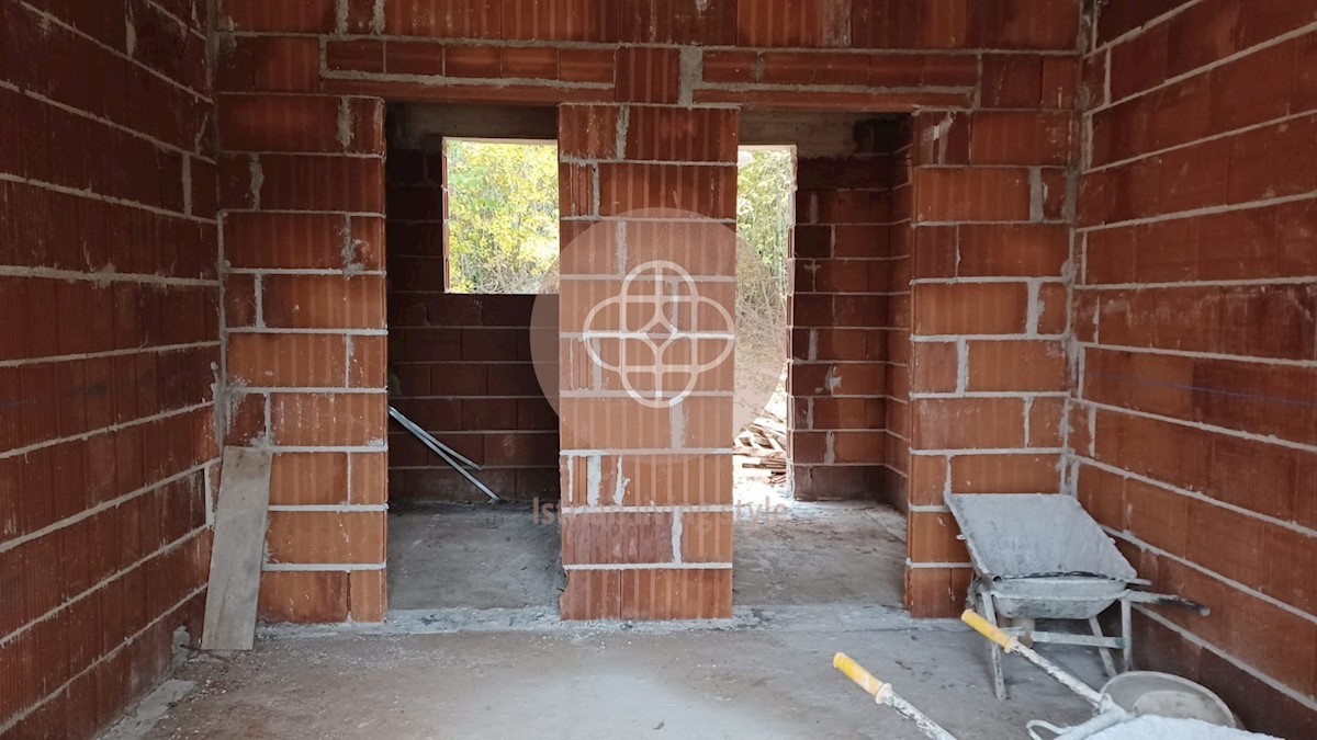 Casa In vendita - ISTARSKA SVETA NEDELJA