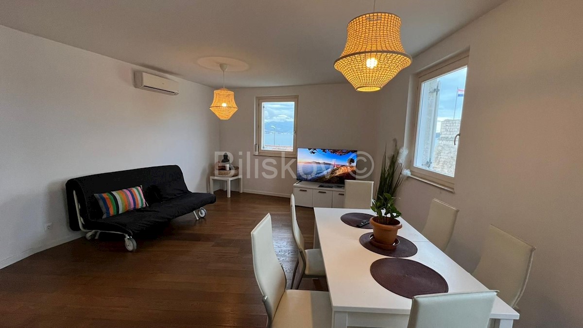 Apartment Zu verkaufen - SPLITSKO-DALMATINSKA KAŠTELA