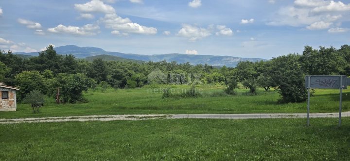 Parcela Naprodaj - Istarska Pićan - foto 2/14