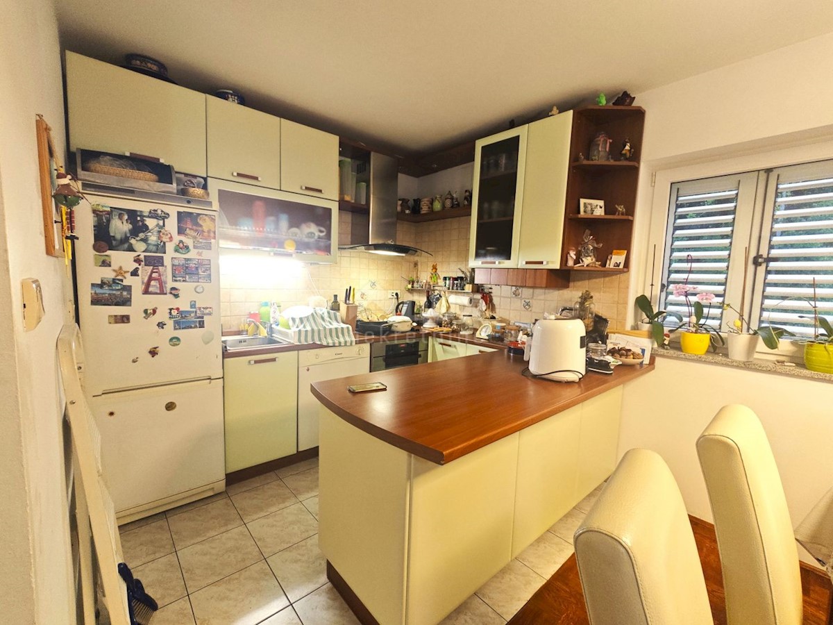 Apartma Na predaj - PRIMORSKO-GORANSKA MOŠĆENIČKA DRAGA