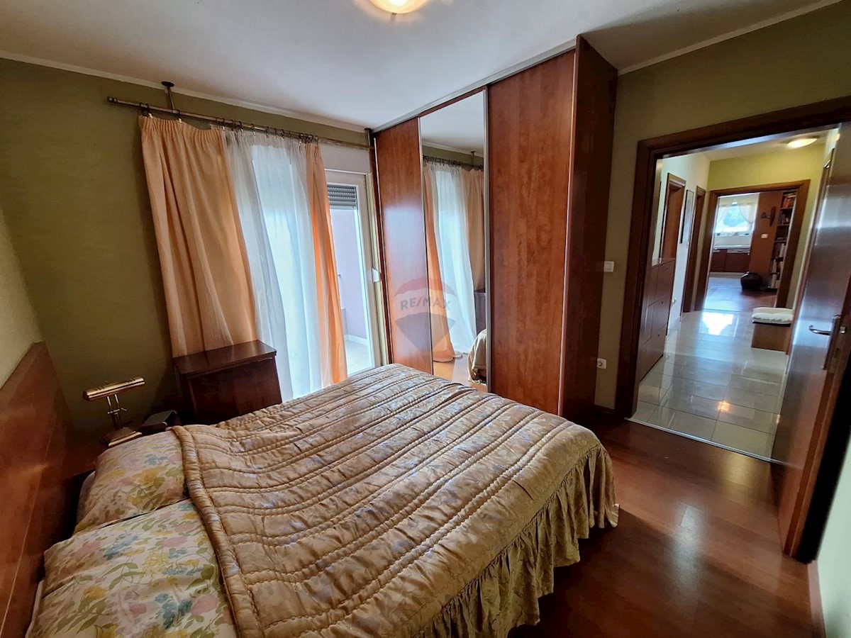 Apartment Zu verkaufen - PRIMORSKO-GORANSKA KASTAV