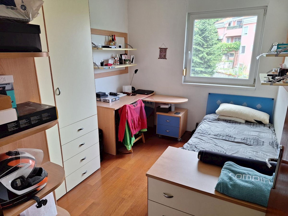 Apartment Zu verkaufen - PRIMORSKO-GORANSKA KASTAV