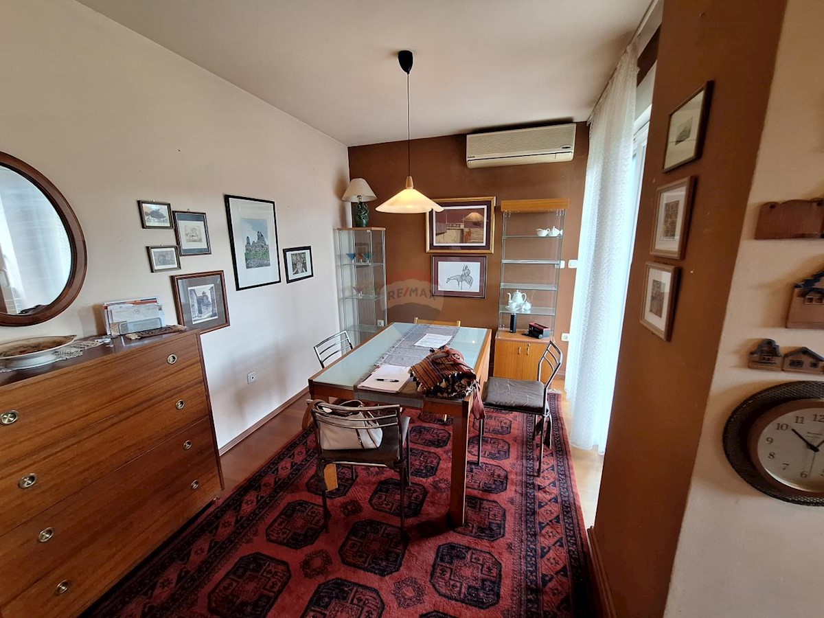 Apartment Zu verkaufen - PRIMORSKO-GORANSKA KASTAV