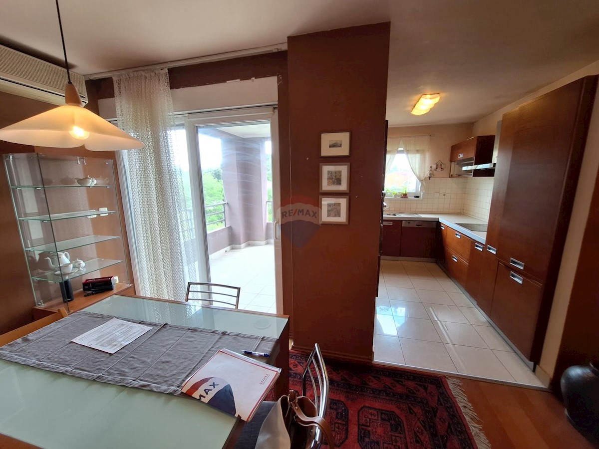 Apartment Zu verkaufen - PRIMORSKO-GORANSKA KASTAV