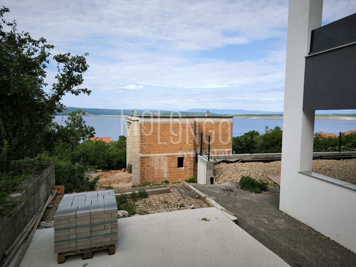 Dom Na predaj - PRIMORSKO-GORANSKA CRIKVENICA