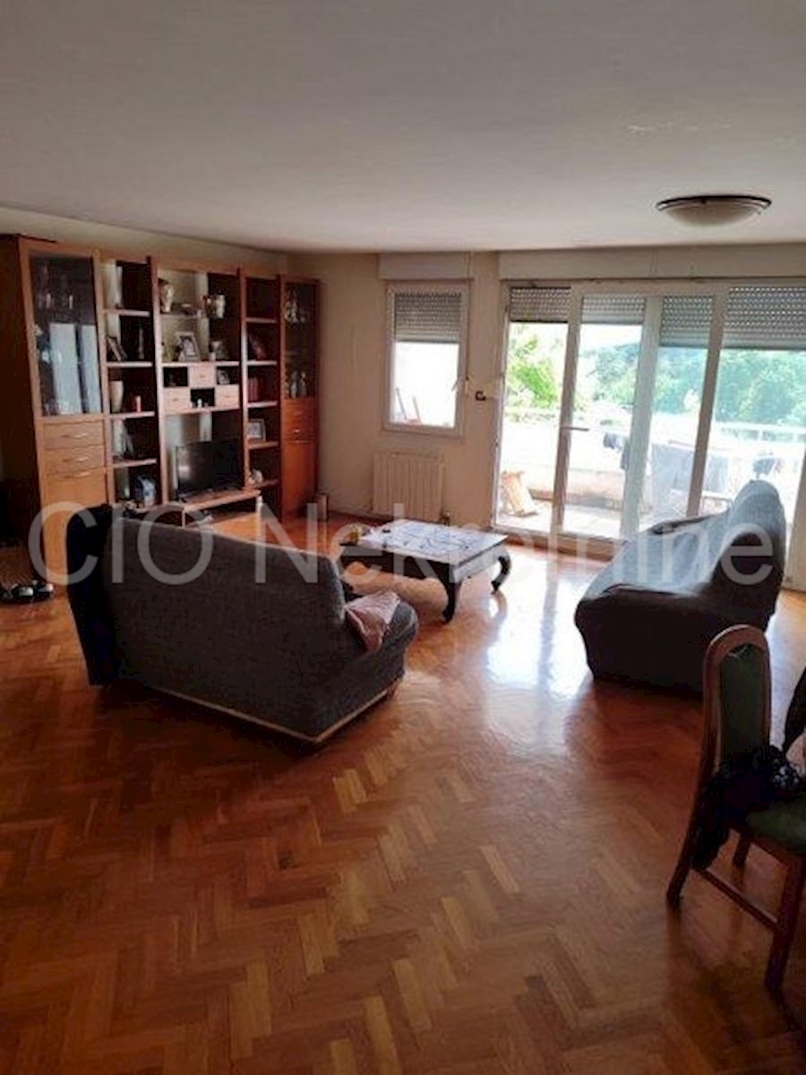 Apartma Na predaj - SPLITSKO-DALMATINSKA SPLIT