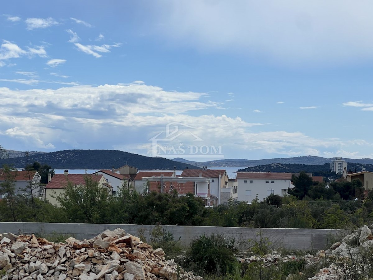 Pozemok Na predaj - ŠIBENSKO-KNINSKA VODICE