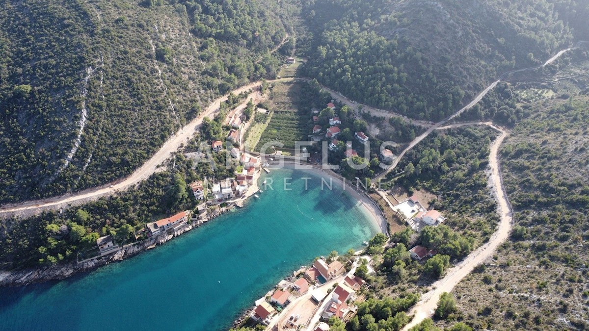 Pozemok Na predaj - SPLITSKO-DALMATINSKA HVAR