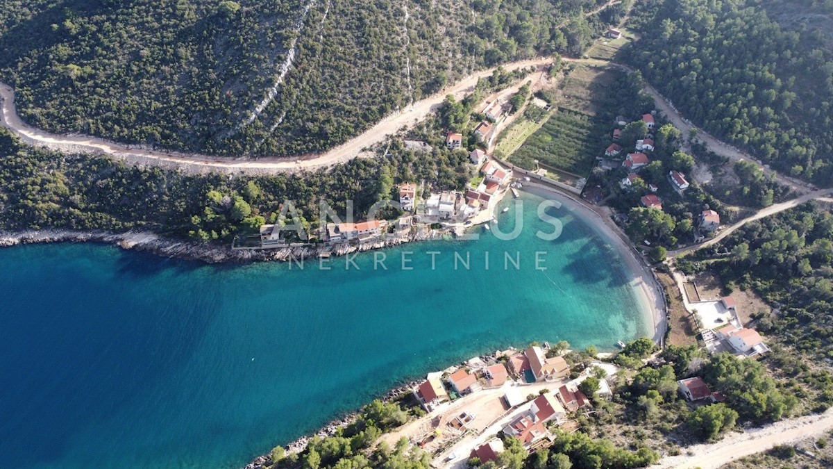 Terreno In vendita - SPLITSKO-DALMATINSKA HVAR