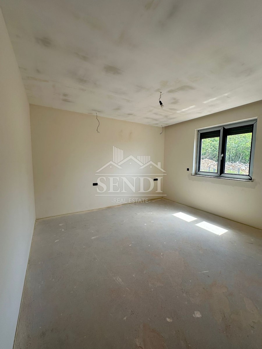 Flat For sale - PRIMORSKO-GORANSKA KOSTRENA