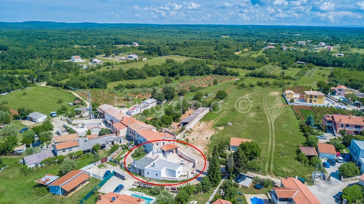 Haus Zu verkaufen - ISTARSKA VODNJAN