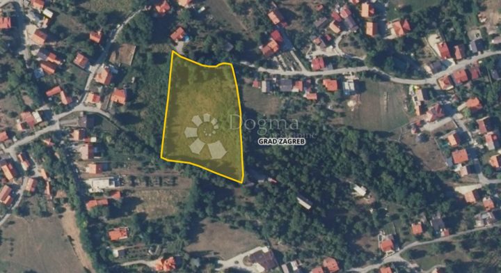 Grundstück zu verkaufen 9082 m² – Bizek