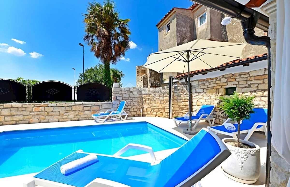 Kuća Na prodaju - ISTARSKA SVETI LOVREČ