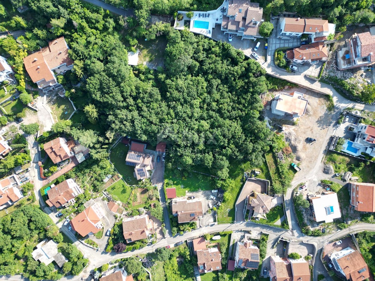 Zemljište Na prodaju - PRIMORSKO-GORANSKA KASTAV