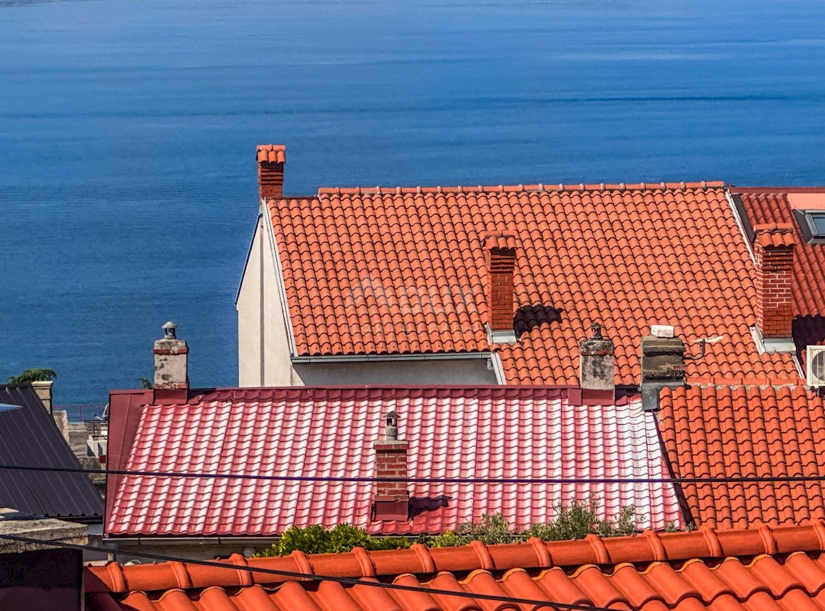 Stan Na prodaju - PRIMORSKO-GORANSKA CRIKVENICA