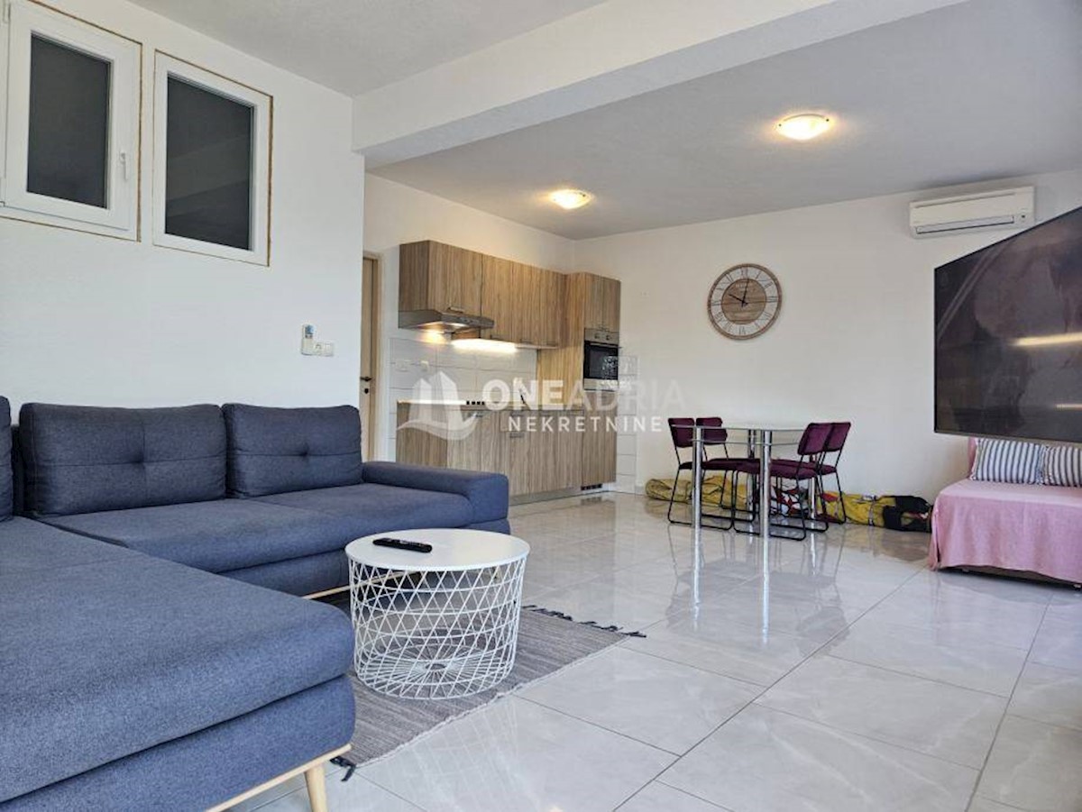 Apartmán Na predaj - PRIMORSKO-GORANSKA CRIKVENICA