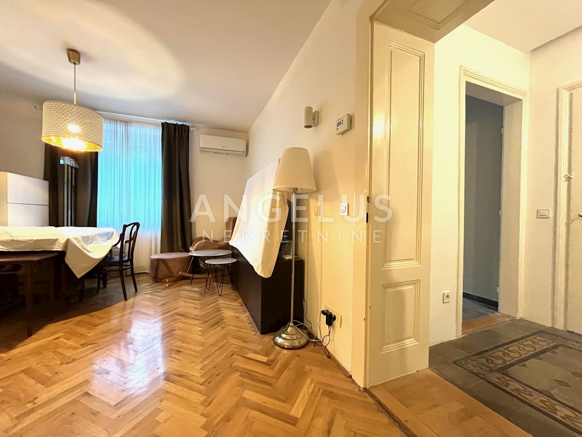 Maison À vendre - GRAD ZAGREB ZAGREB