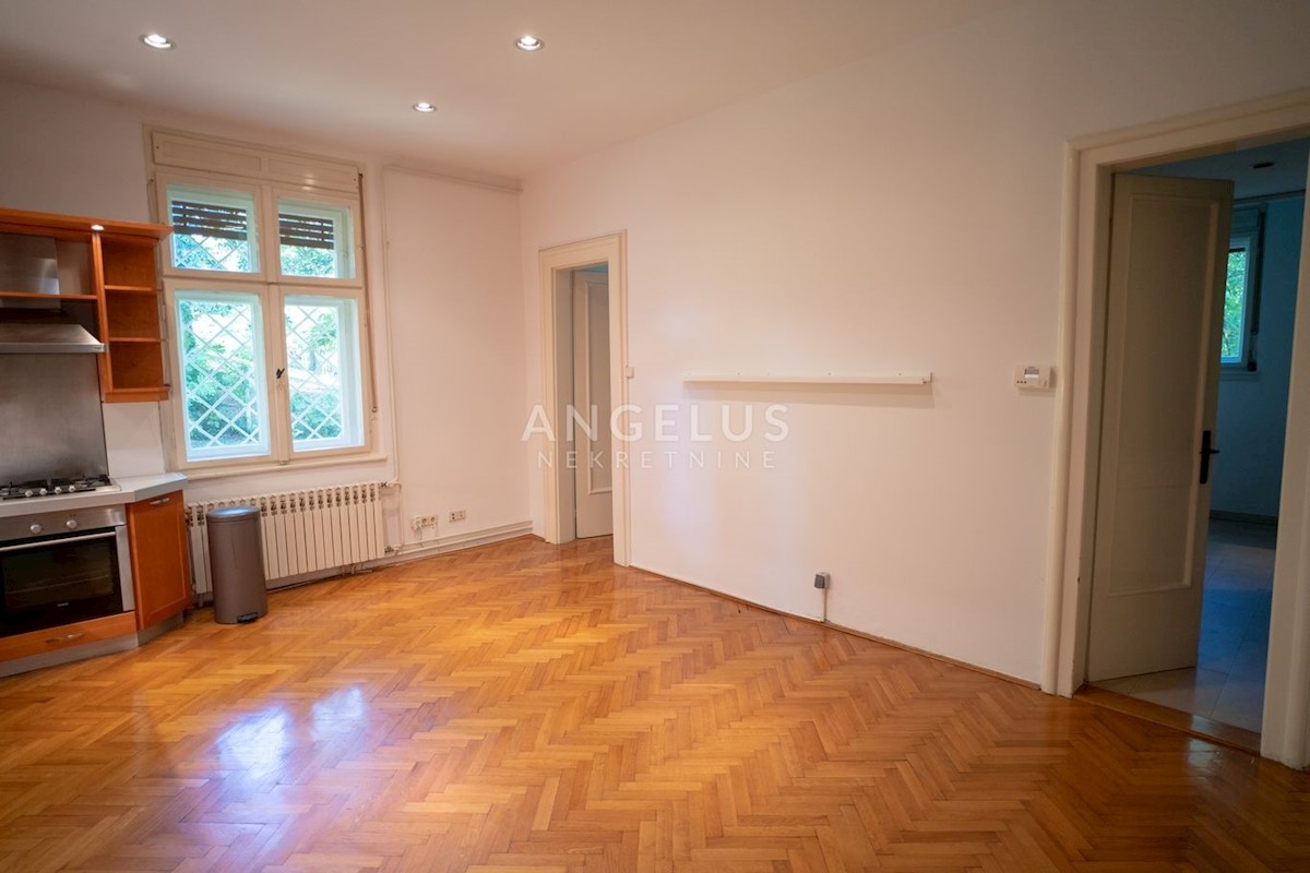 Appartement À louer - GRAD ZAGREB ZAGREB