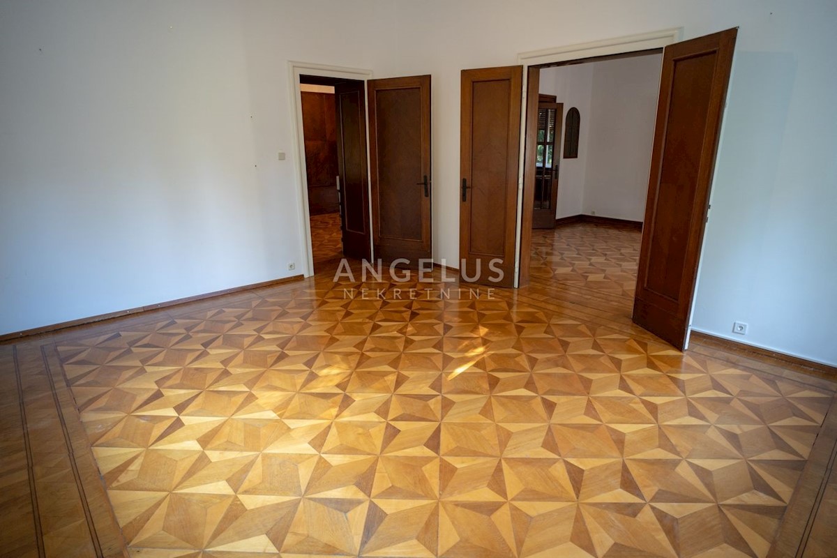 Appartement À louer - GRAD ZAGREB ZAGREB