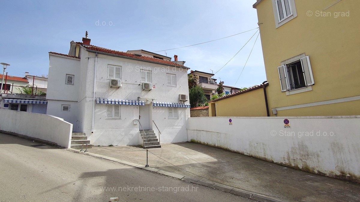 House For sale - Primorsko-goranska Crikvenica - foto 1/11