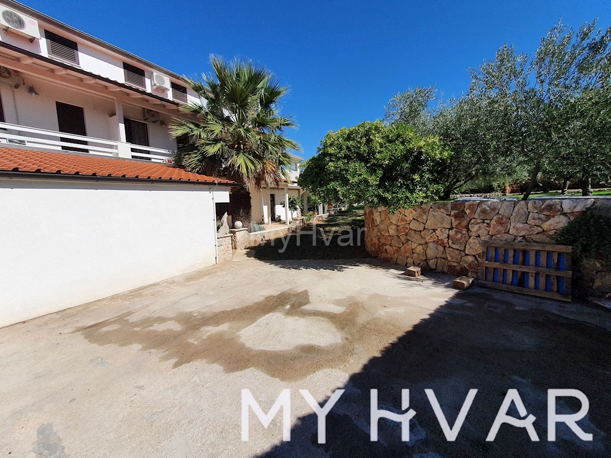 Appartement À vendre - SPLITSKO-DALMATINSKA HVAR