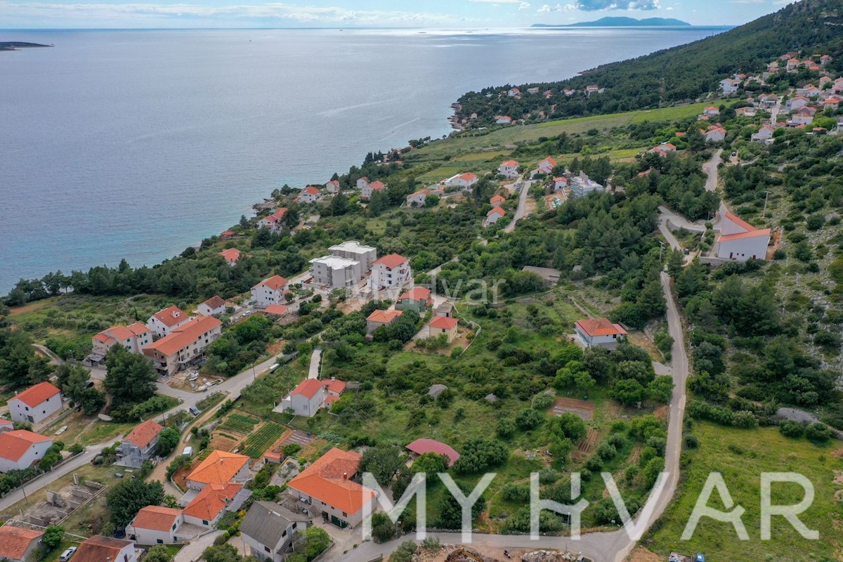 Land For sale - SPLITSKO-DALMATINSKA HVAR