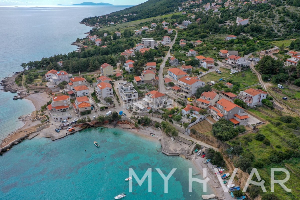 Pozemok Na predaj - SPLITSKO-DALMATINSKA HVAR