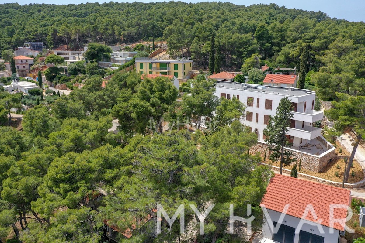 Flat For sale - SPLITSKO-DALMATINSKA HVAR