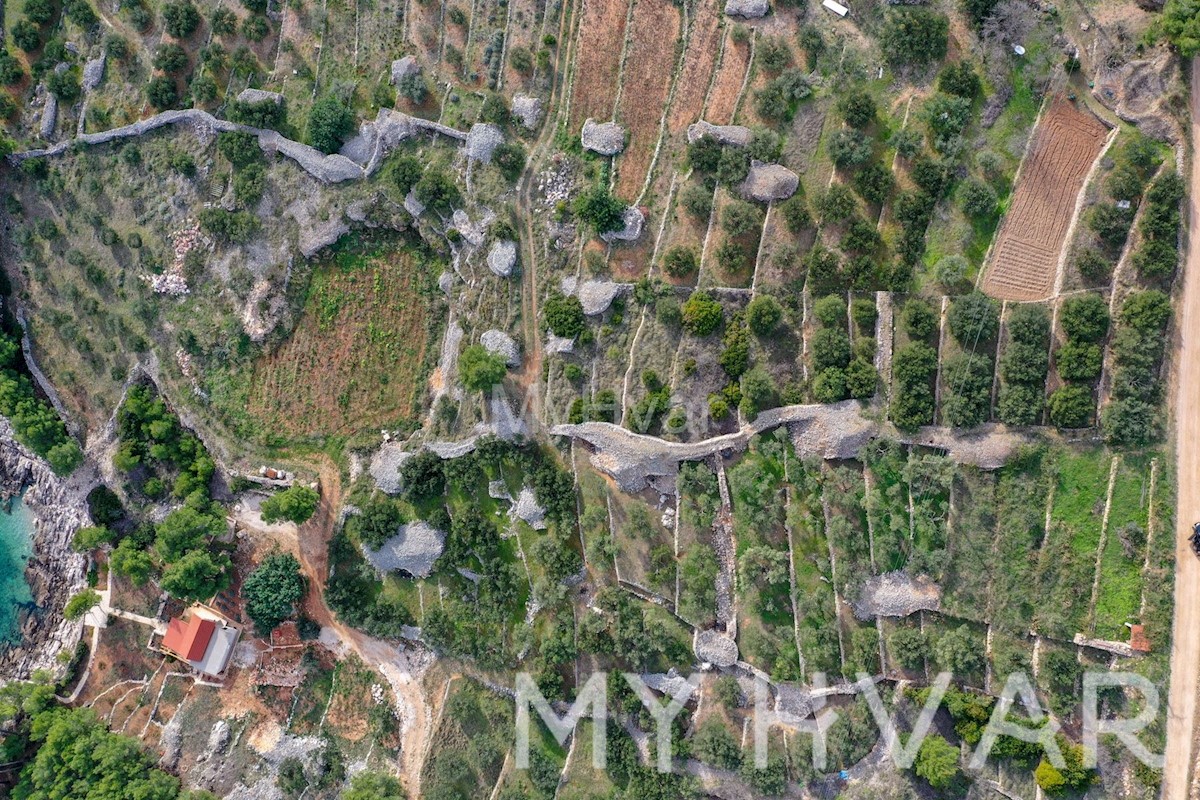 Terreno In vendita - SPLITSKO-DALMATINSKA HVAR