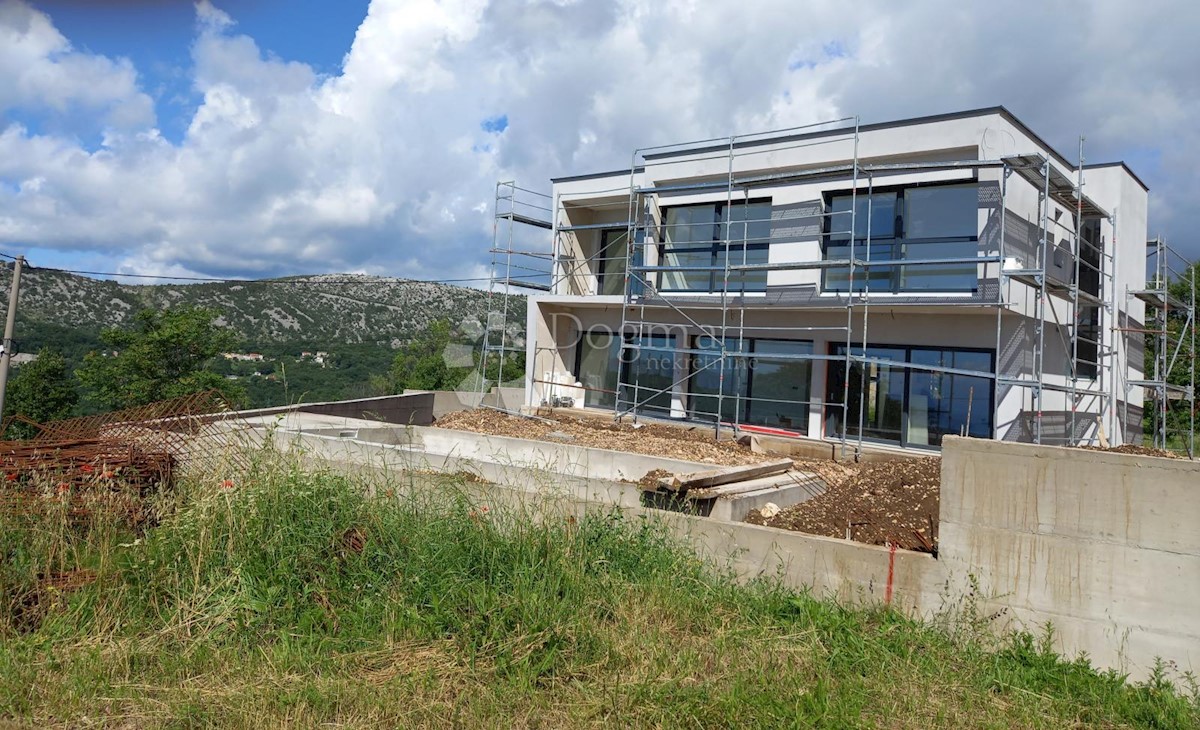 Kuća Na prodaju - PRIMORSKO-GORANSKA VINODOLSKA OPĆINA