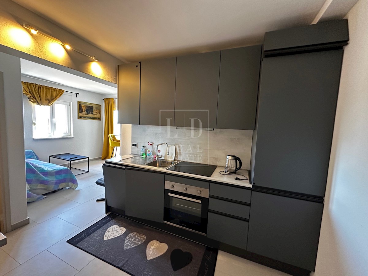 Apartma Naprodaj - ISTARSKA Novigrad
