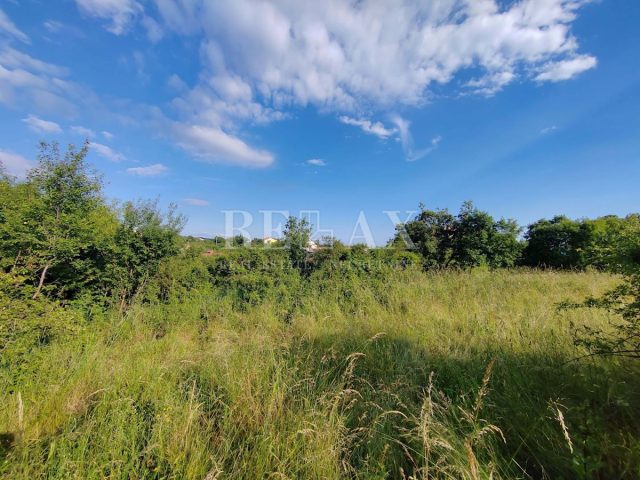 Land for sale 4701 m² – Marčelji