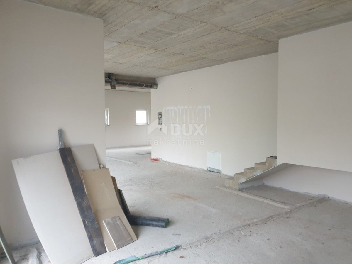 Business premises For rent - PRIMORSKO-GORANSKA VIŠKOVO