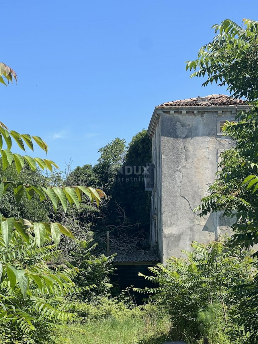 Kuća Na prodaju - ISTARSKA LIŽNJAN