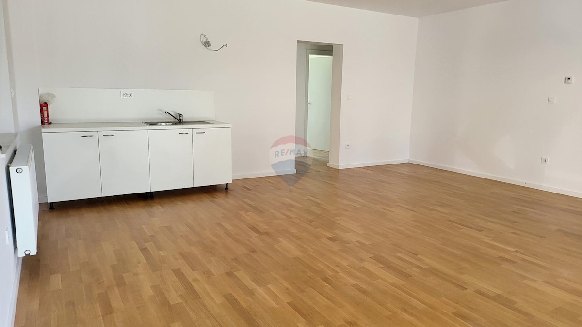 Flat For rent - ZAGREBAČKA VELIKA GORICA