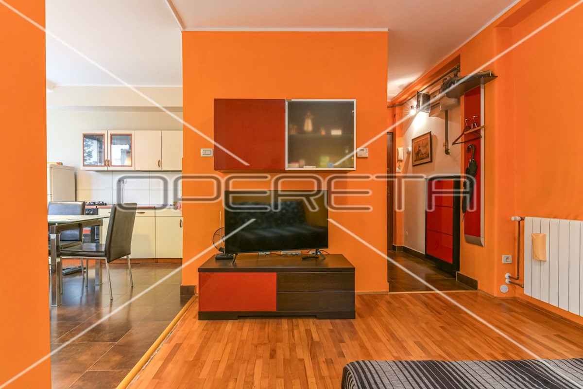 Apartmán Na predaj - GRAD ZAGREB ZAGREB