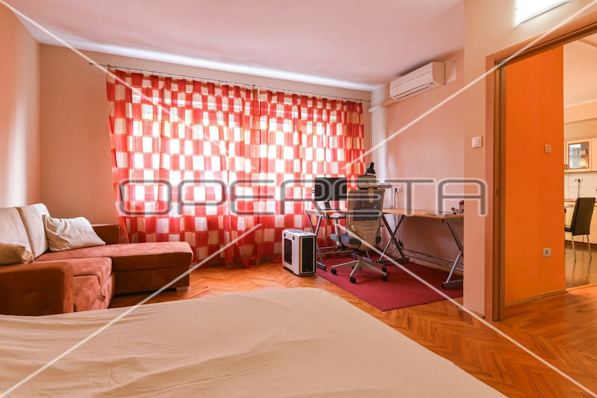 Apartmán Na predaj - GRAD ZAGREB ZAGREB