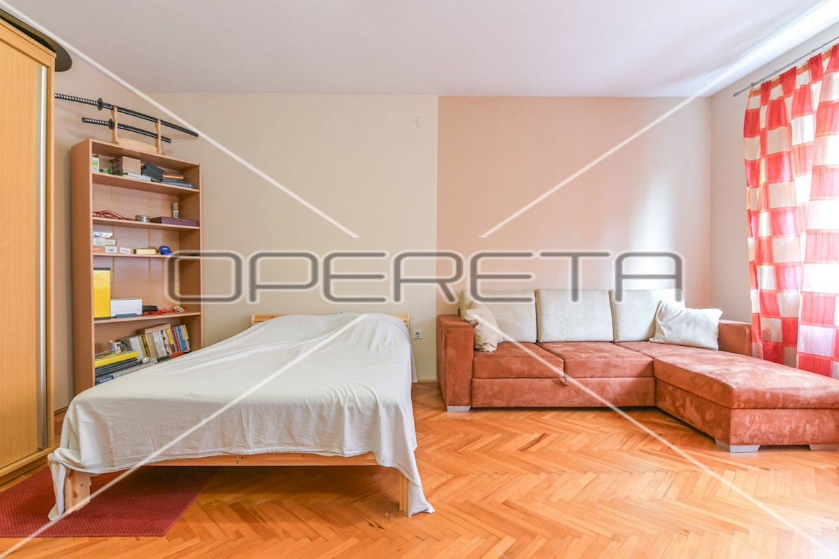 Apartmán Na predaj - GRAD ZAGREB ZAGREB