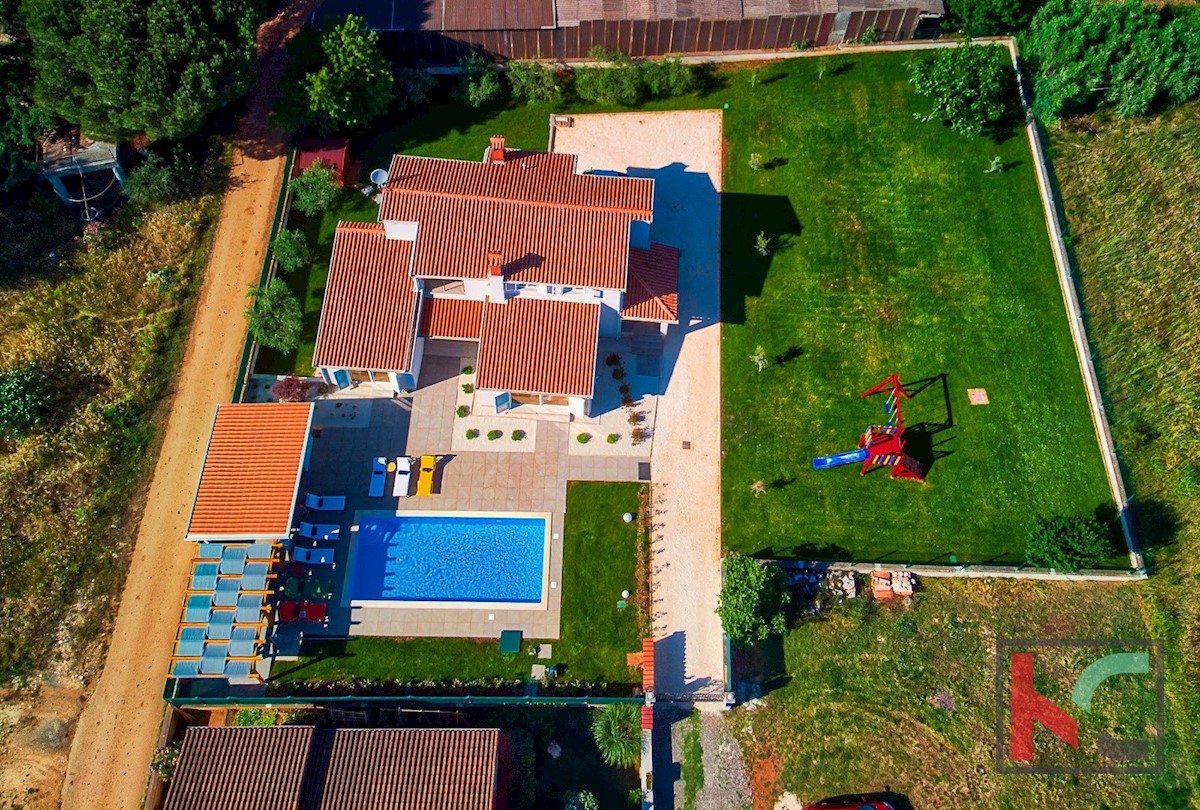 Casa In vendita - ISTARSKA FAŽANA