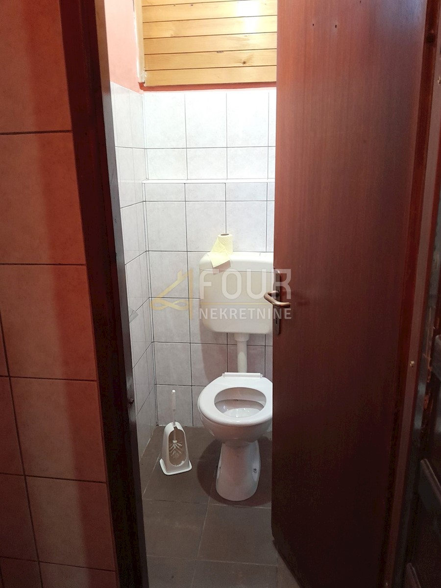 Business premises For rent - PRIMORSKO-GORANSKA RIJEKA