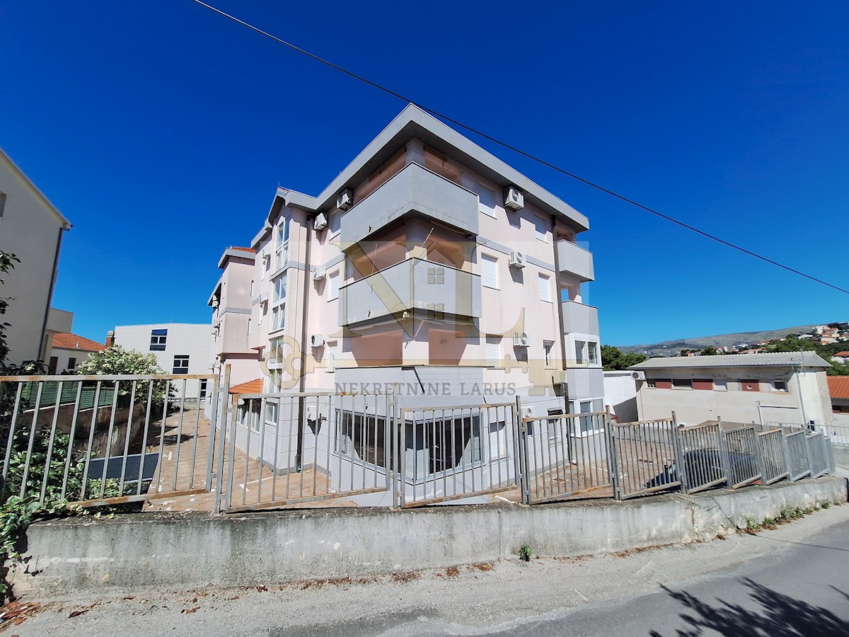 Apartmán Na prodej - SPLITSKO-DALMATINSKA ČIOVO