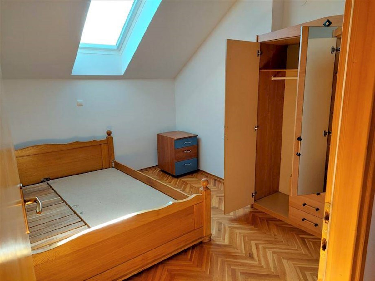 Apartma Na predaj - KARLOVAČKA KARLOVAC